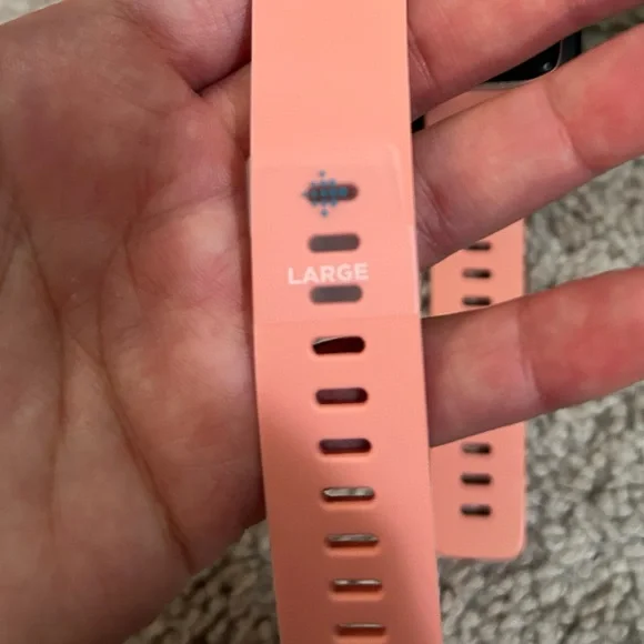Fitbit Versa Smartwatch - Peach Band/Rose Gold Aluminum Case - Picture 4 of 8